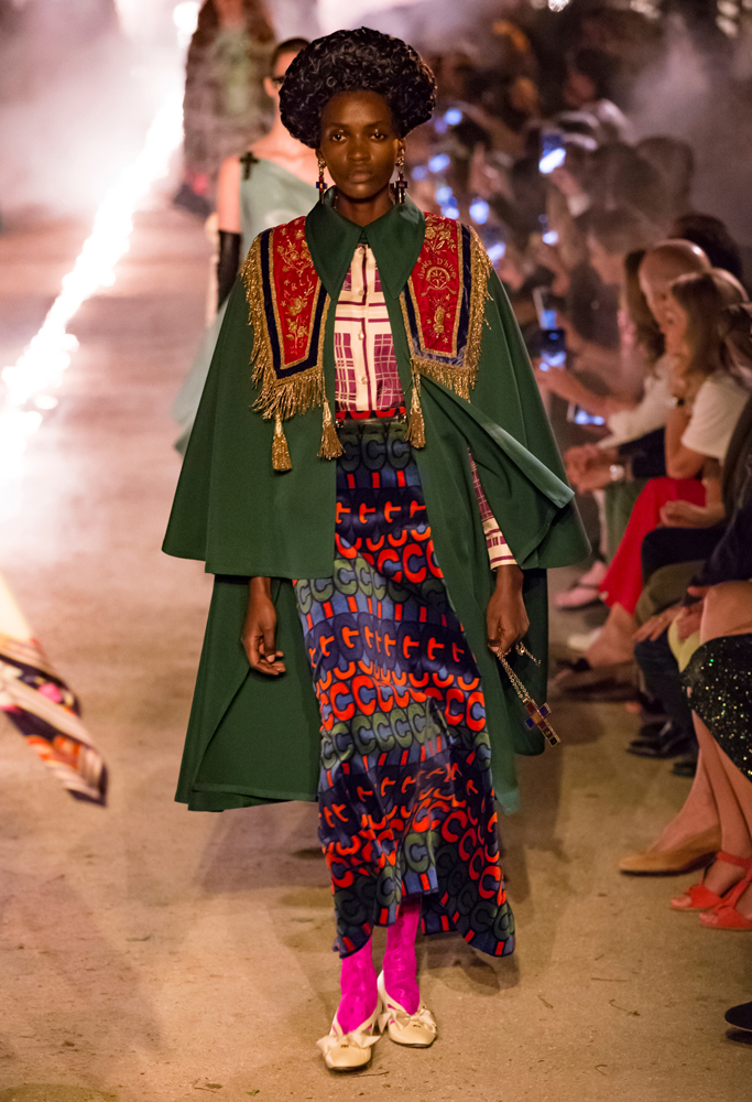 GUCCI CRUISE 2019 MODA ŞOVU
