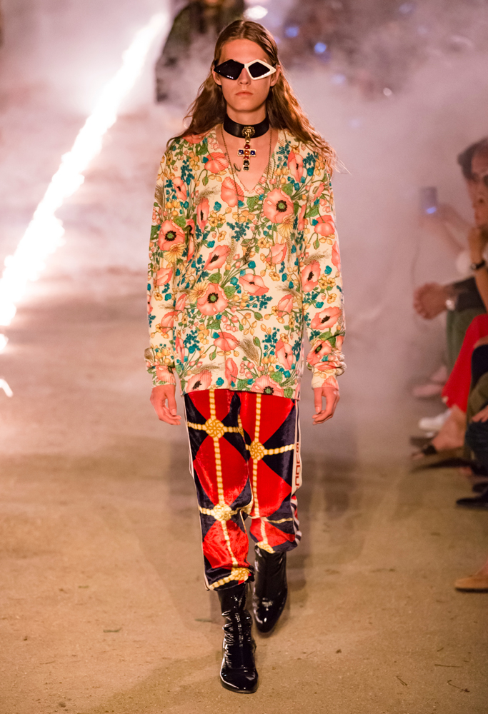 GUCCI CRUISE 2019 MODA ŞOVU