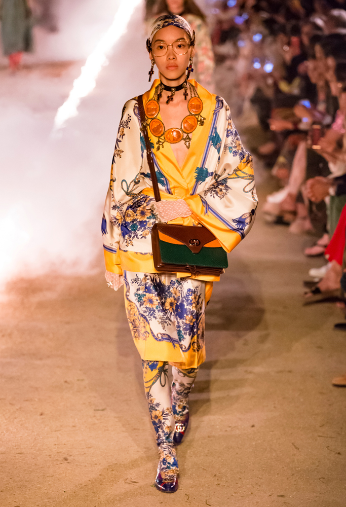GUCCI CRUISE 2019 MODA ŞOVU