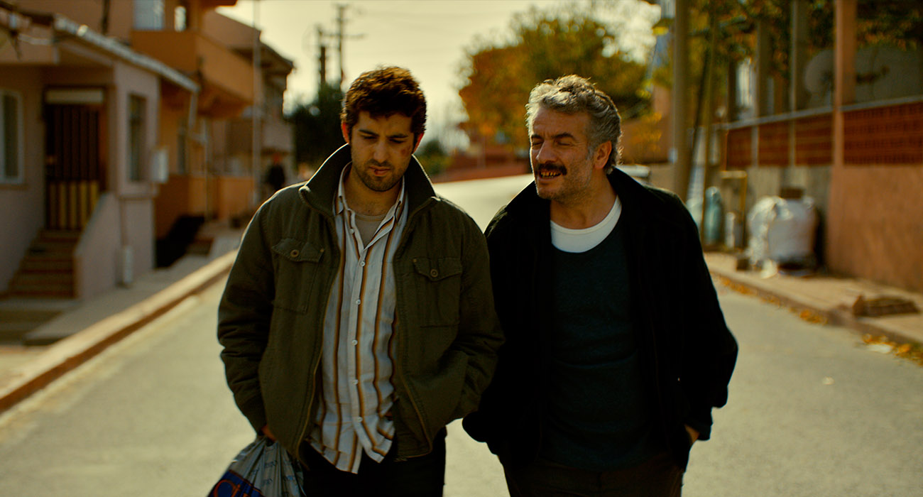 AHLAT AĞACI VİZYONA GİRDİ