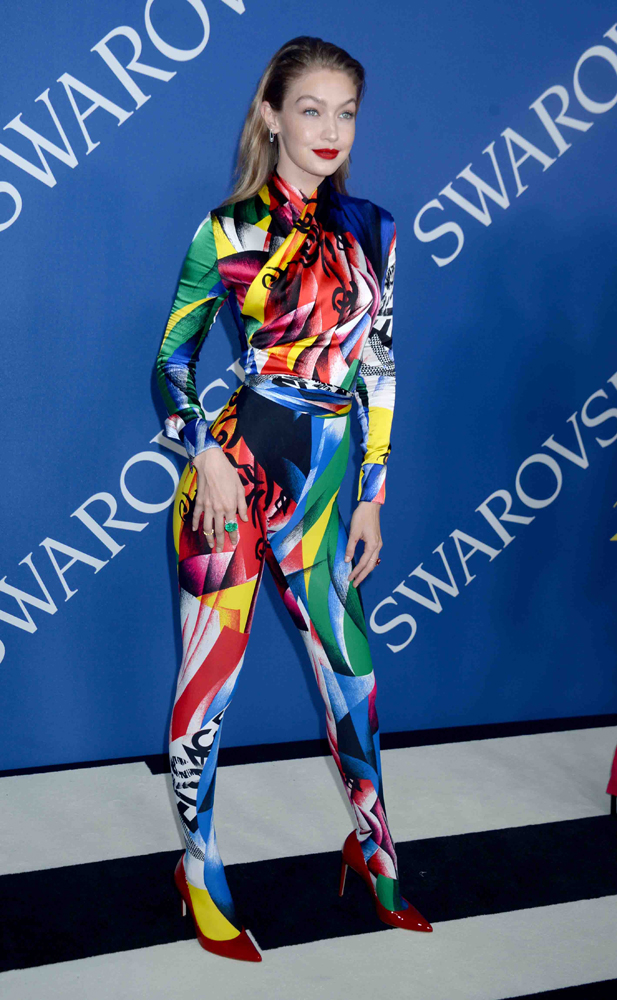 CFDA MODA ÖDÜLLERİ KIRMIZI HALI 