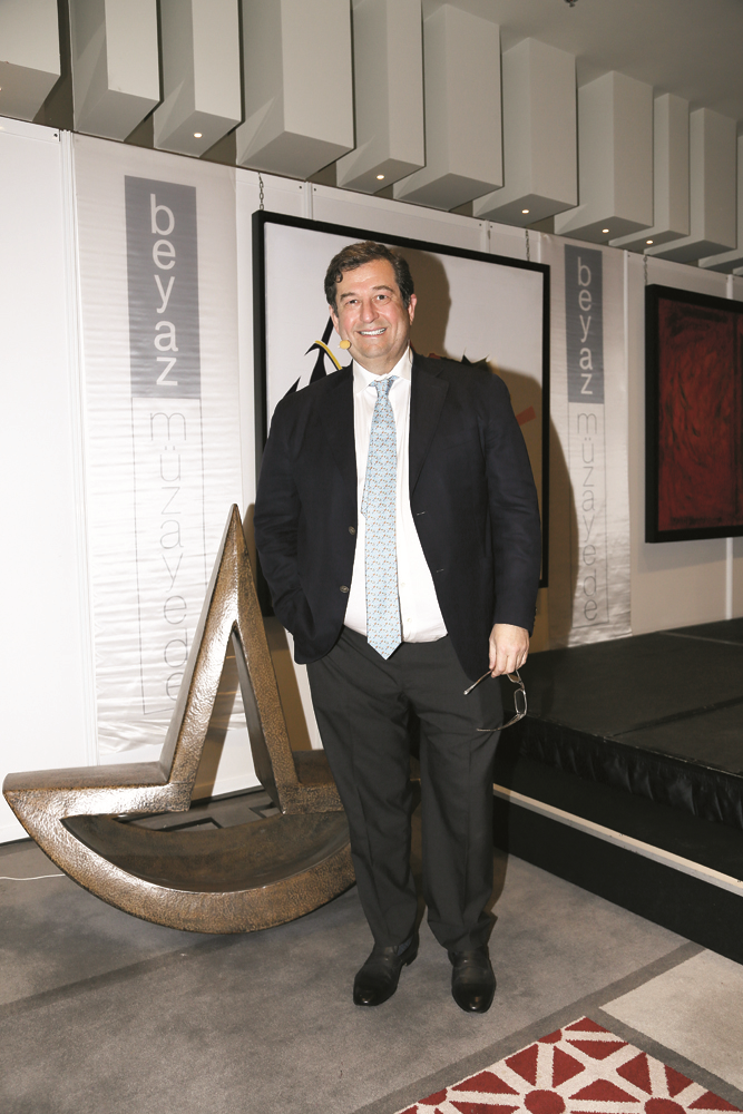 51.BEYAZ MÜZAYEDEDE REKOR FİYATLAR