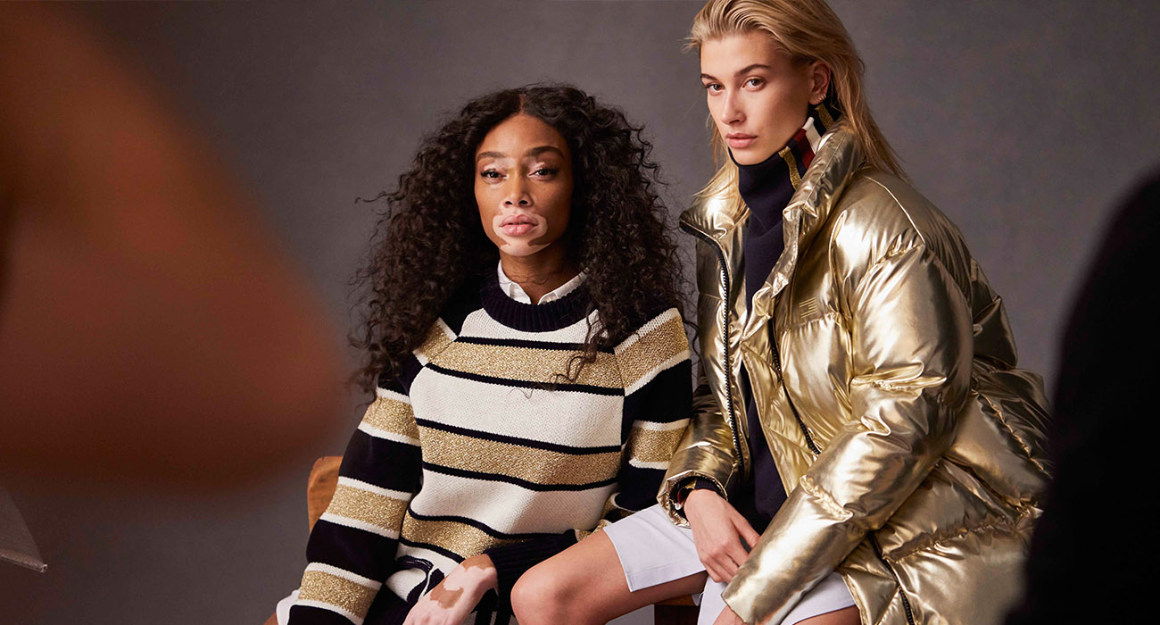 HAILEY BALDWIN VE WINNIE HARLOW YENİ MARKA YÜZLERİ