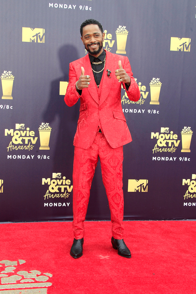 MTV FİLM VE TELEVİZYON ÖDÜLLERİ KIRMIZI HALI 2018