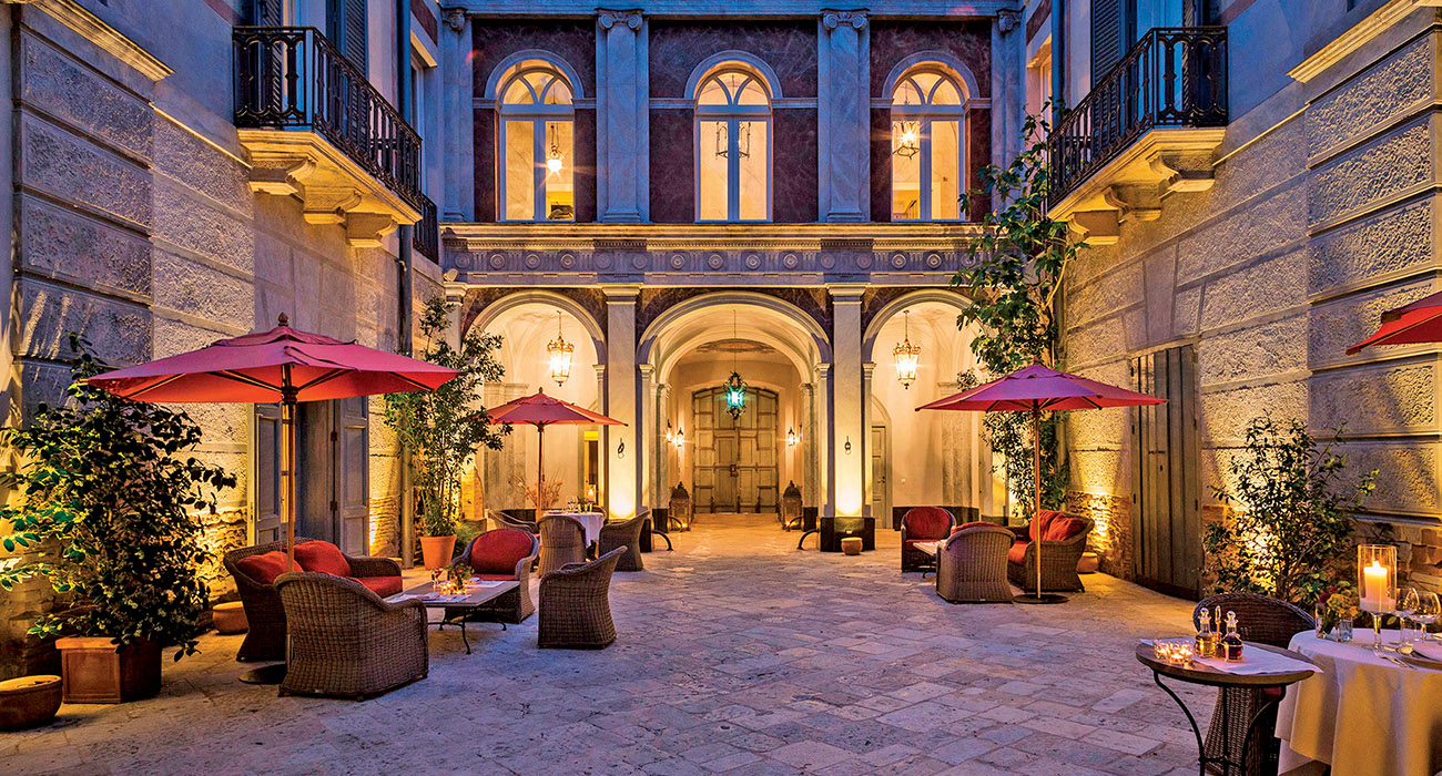 COPPOLA AİLESİ'NİN KAÇIŞ NOKTASI