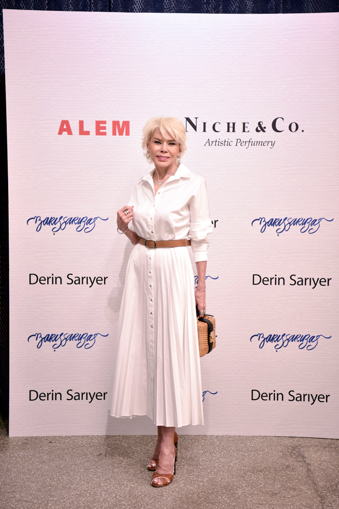 ALEM EV SAHİPLİĞİNDE SERGİ AÇILIŞI