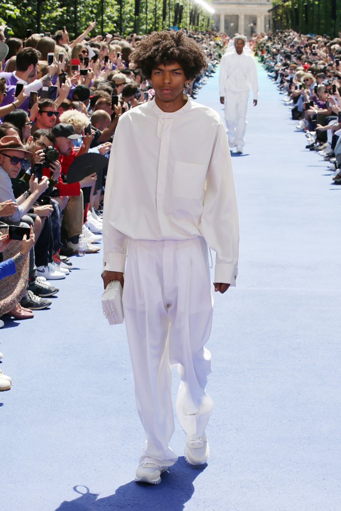LOUIS VUITTON İLKBAHAR/YAZ 2019 ERKEK DEFİLESİ
