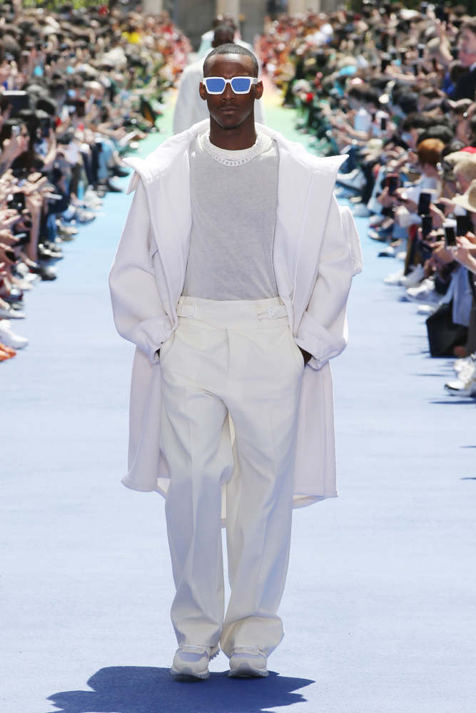 LOUIS VUITTON İLKBAHAR/YAZ 2019 ERKEK DEFİLESİ