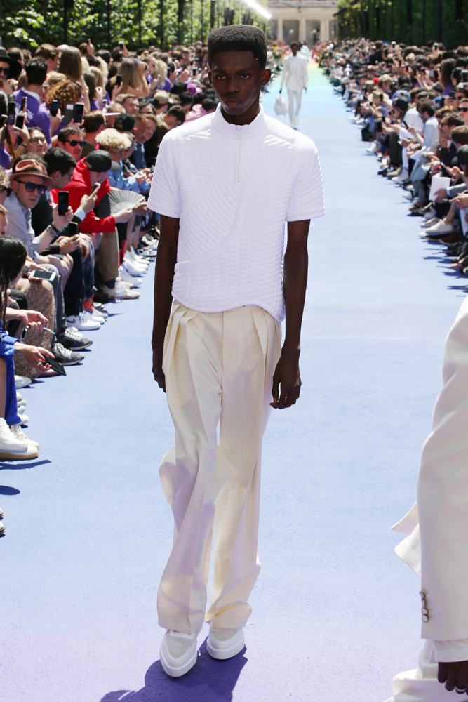 LOUIS VUITTON İLKBAHAR/YAZ 2019 ERKEK DEFİLESİ