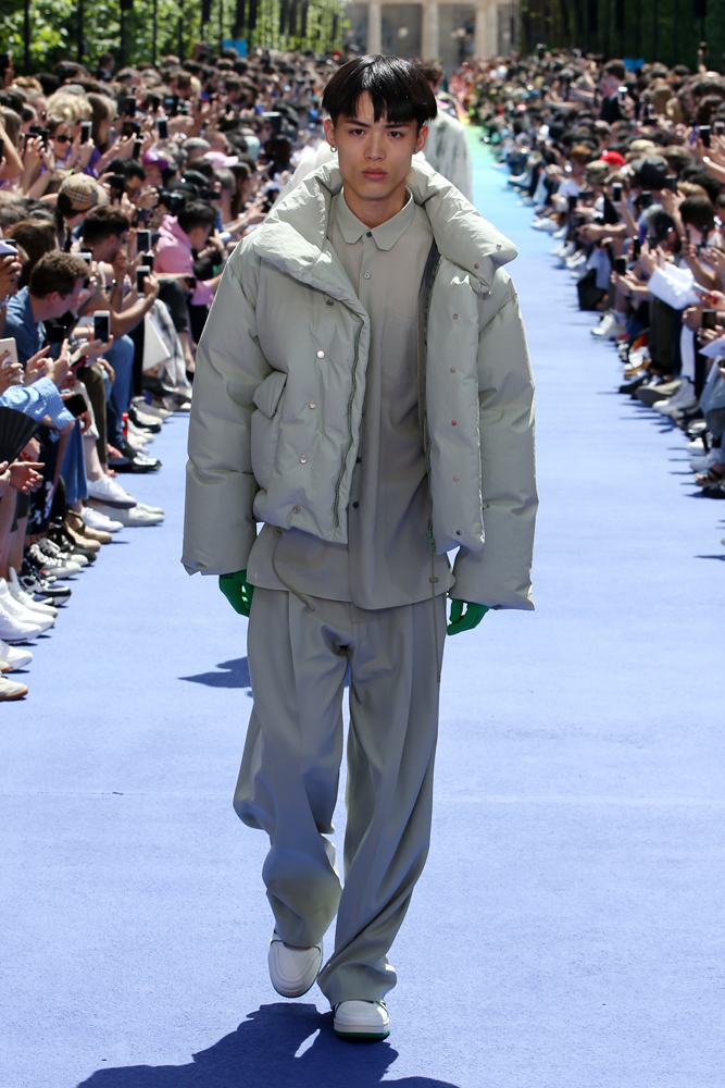 LOUIS VUITTON İLKBAHAR/YAZ 2019 ERKEK DEFİLESİ