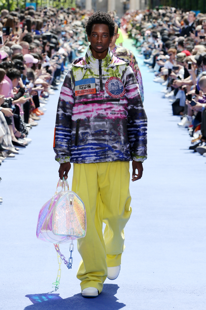 LOUIS VUITTON İLKBAHAR/YAZ 2019 ERKEK DEFİLESİ