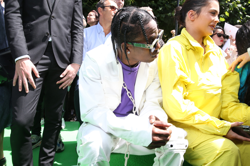 LOUIS VUITTON FRONT ROW