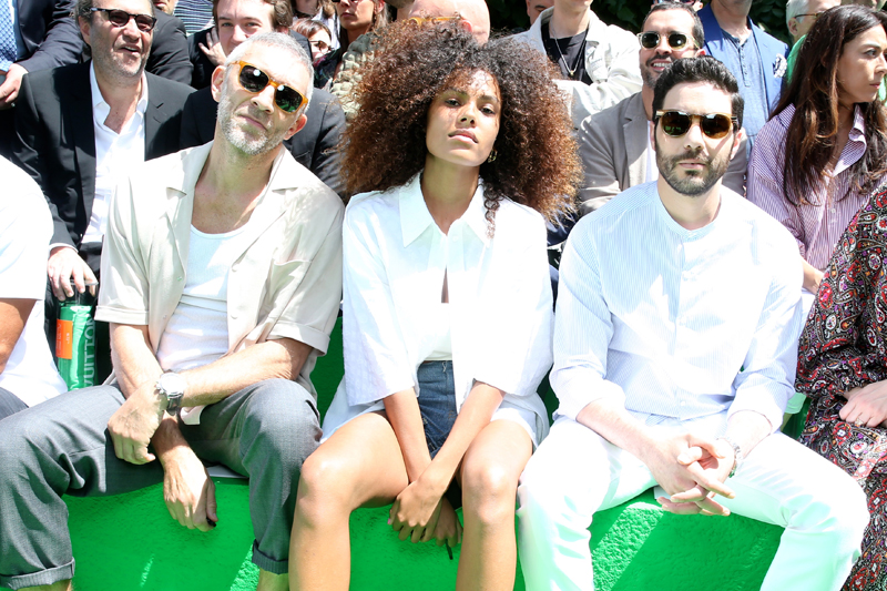 LOUIS VUITTON FRONT ROW