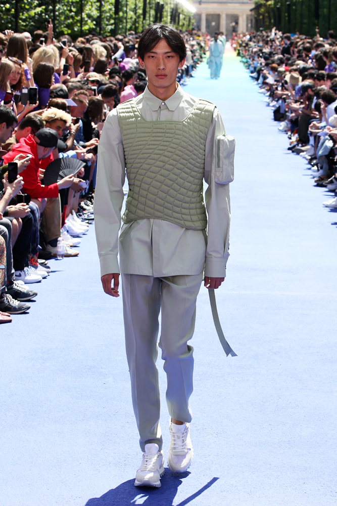 LOUIS VUITTON İLKBAHAR/YAZ 2019 ERKEK DEFİLESİ