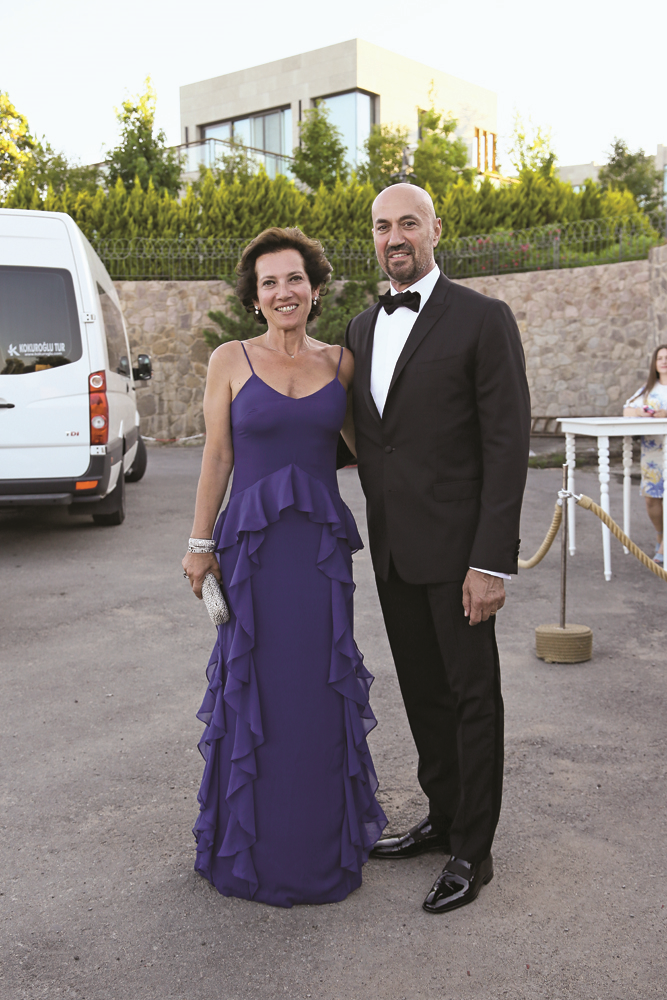 ESRA ECZACIBAŞI VE MURAT COŞKUNUN DÜĞÜNÜNE KATILANLAR