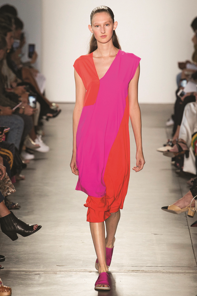 YENİ MONOKROMA HAZIR MISINIZ?