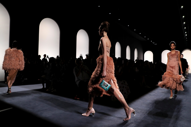 FENDI HAUTE COUTURE DEFİLESİ