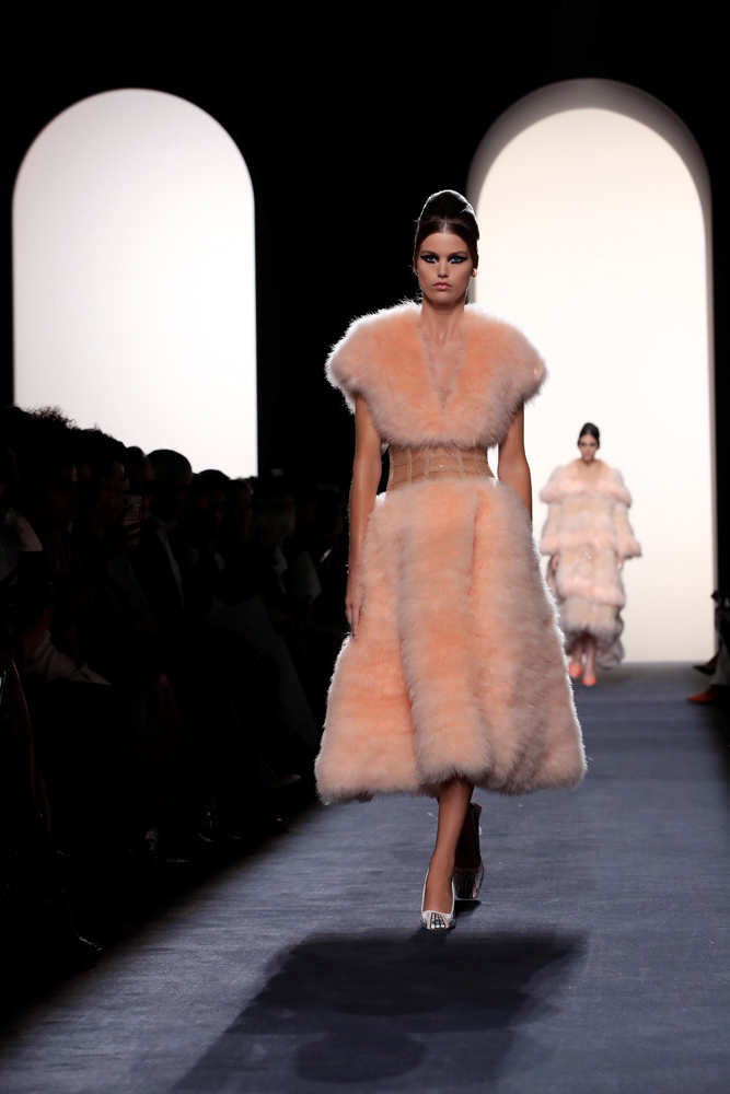 FENDI HAUTE COUTURE DEFİLESİ