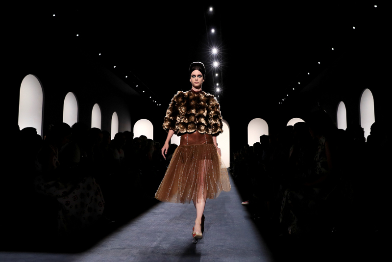 FENDI HAUTE COUTURE DEFİLESİ