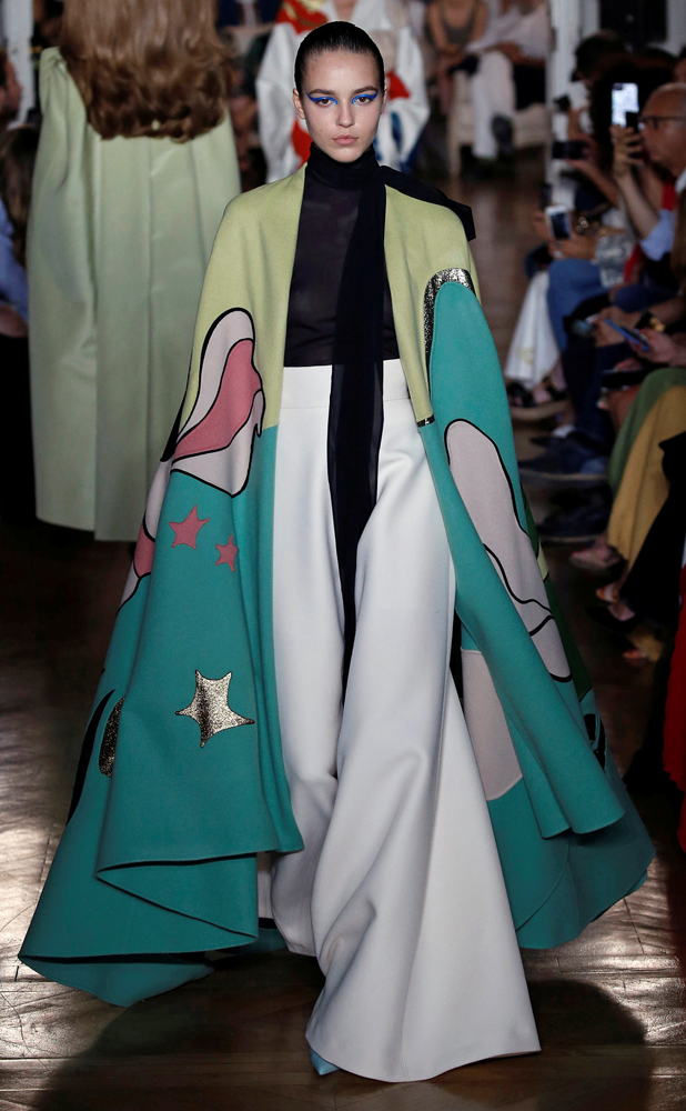 VALENTINO HAUTE COUTURE 