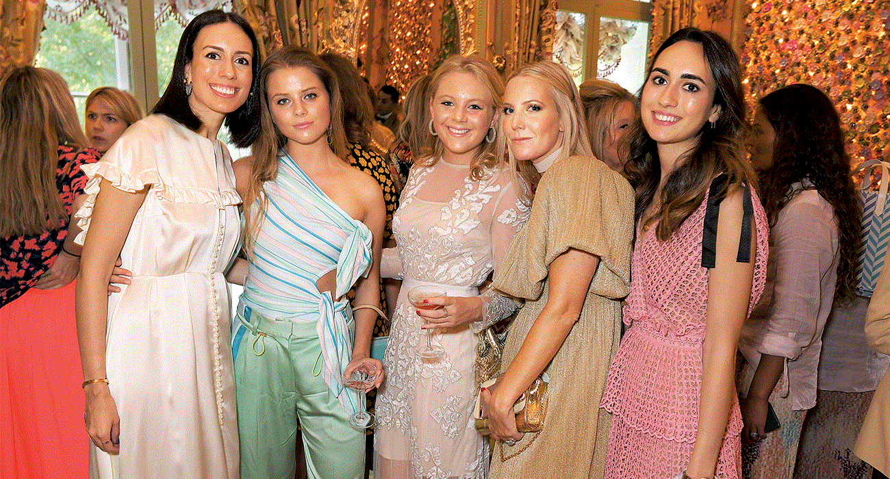 MISELA YENİ KOLEKSİYONUNU LONDRA'DA TANITTI