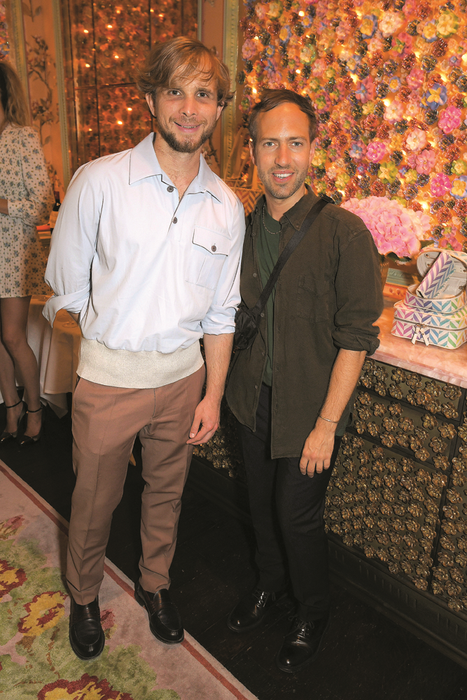 MISELA YENİ KOLEKSİYONUNU LONDRA'DA TANITTI