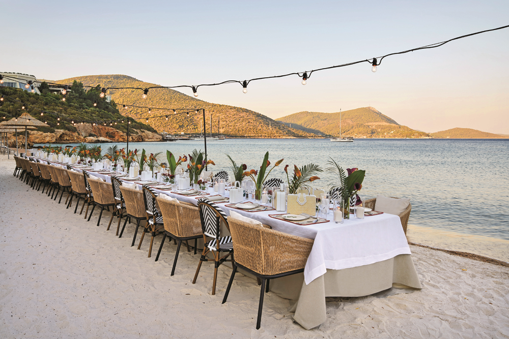 GÜNEŞ MUTLU'NUN BODRUM DAVETİ