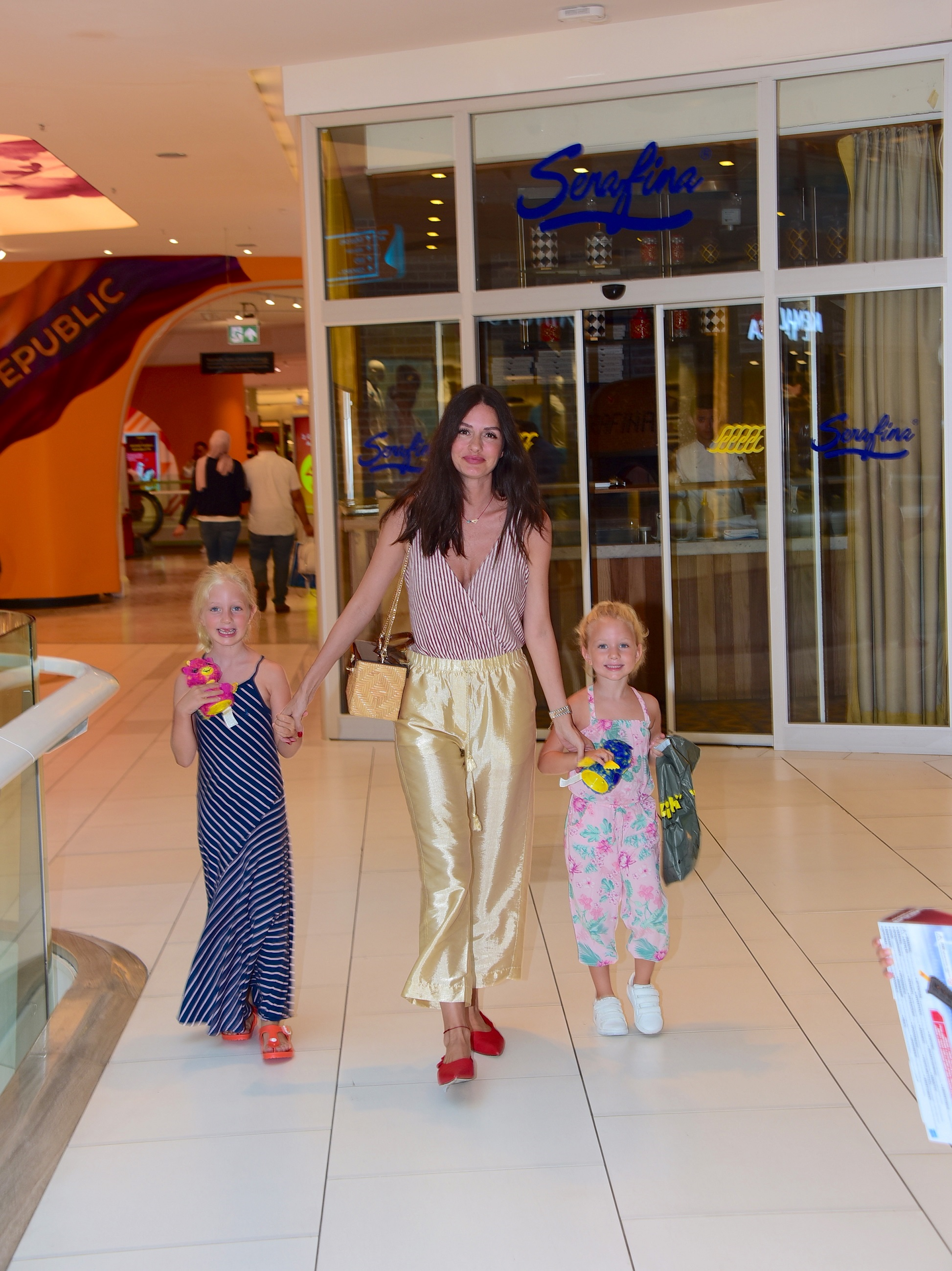 İSTANBUL CADDELERİ