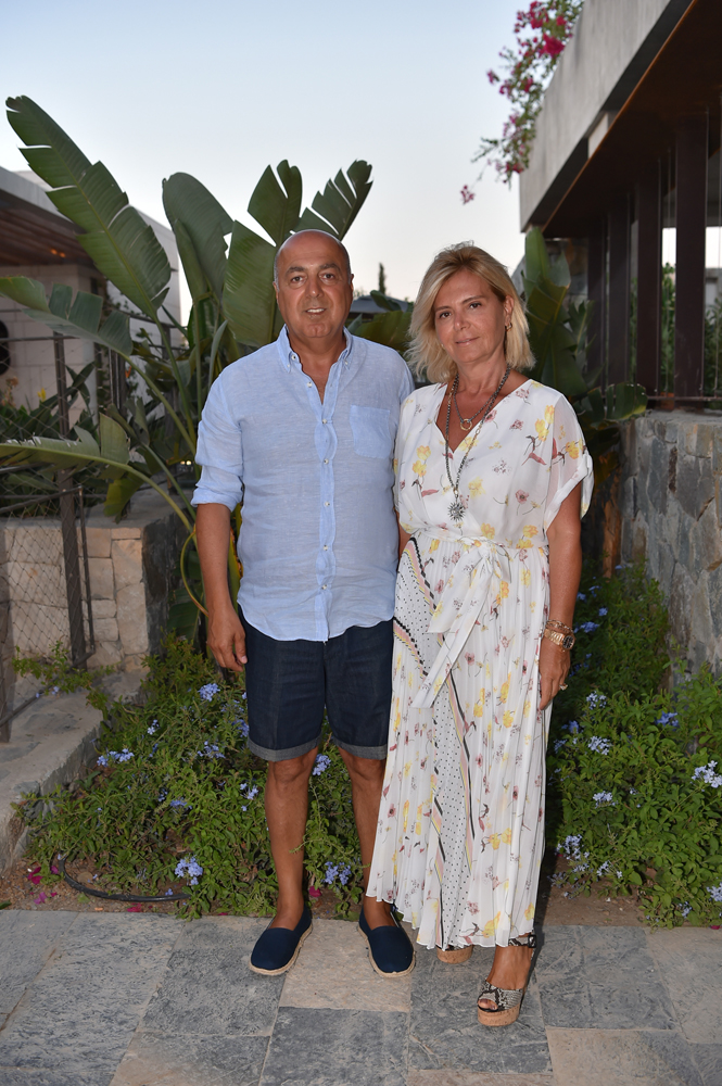 BODRUMDA SANAT DOLU DAVET