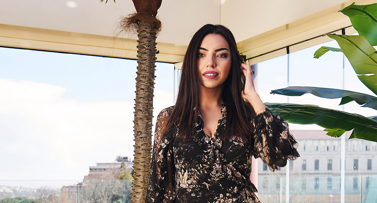 AYŞEGÜL ULUÇ'UN YAZ ÖNERİLERİ