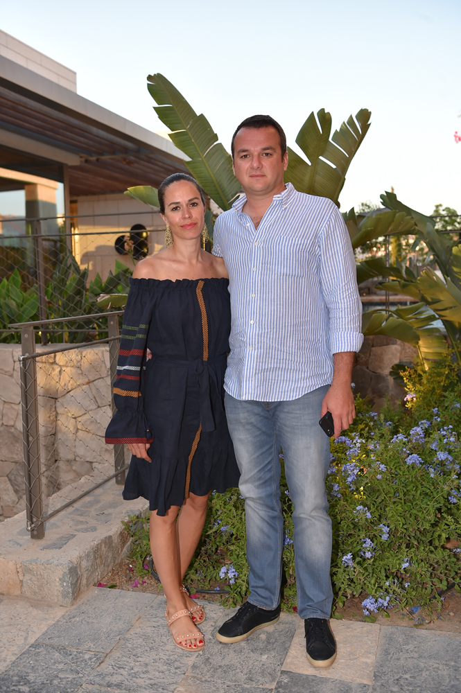 BODRUMDA SANAT DOLU DAVET