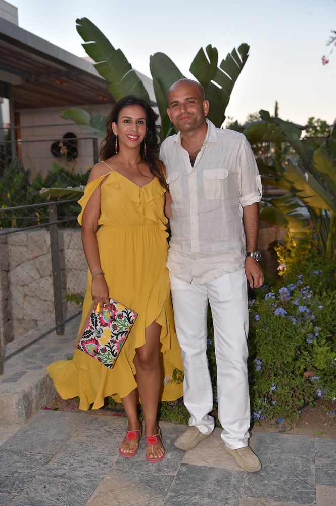 BODRUMDA SANAT DOLU DAVET