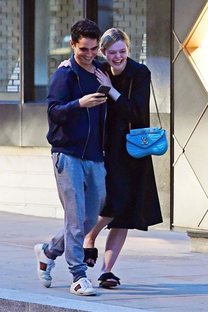 YENİ ARZU NESNESİ: NEW WAVE