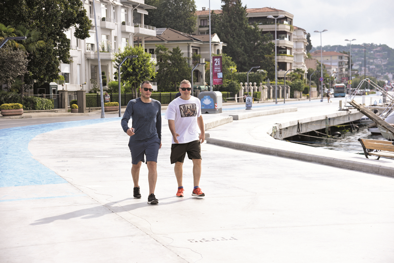 İSTANBUL CADDELERİ