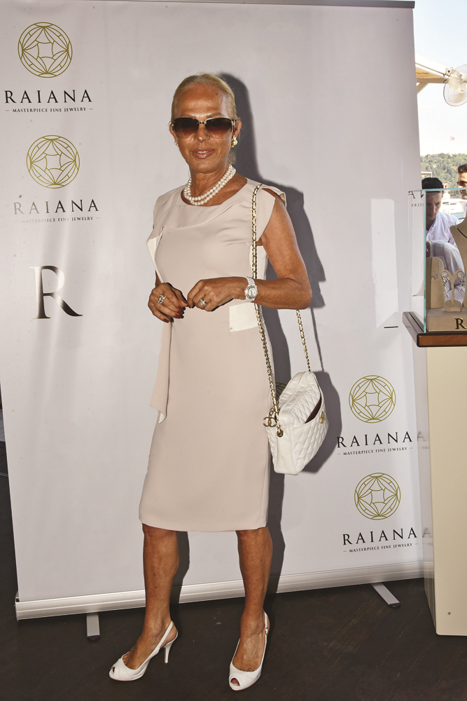 BOĞAZDA MÜCEVHER DAVETİ