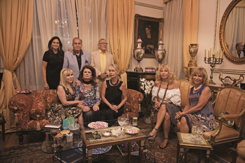 ALİ REFİK PAŞA KÖŞKÜNDE KUTLAMA