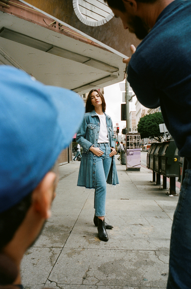 LILY ALDRIDGE LEVISIN MARKA YÜZÜ OLDU