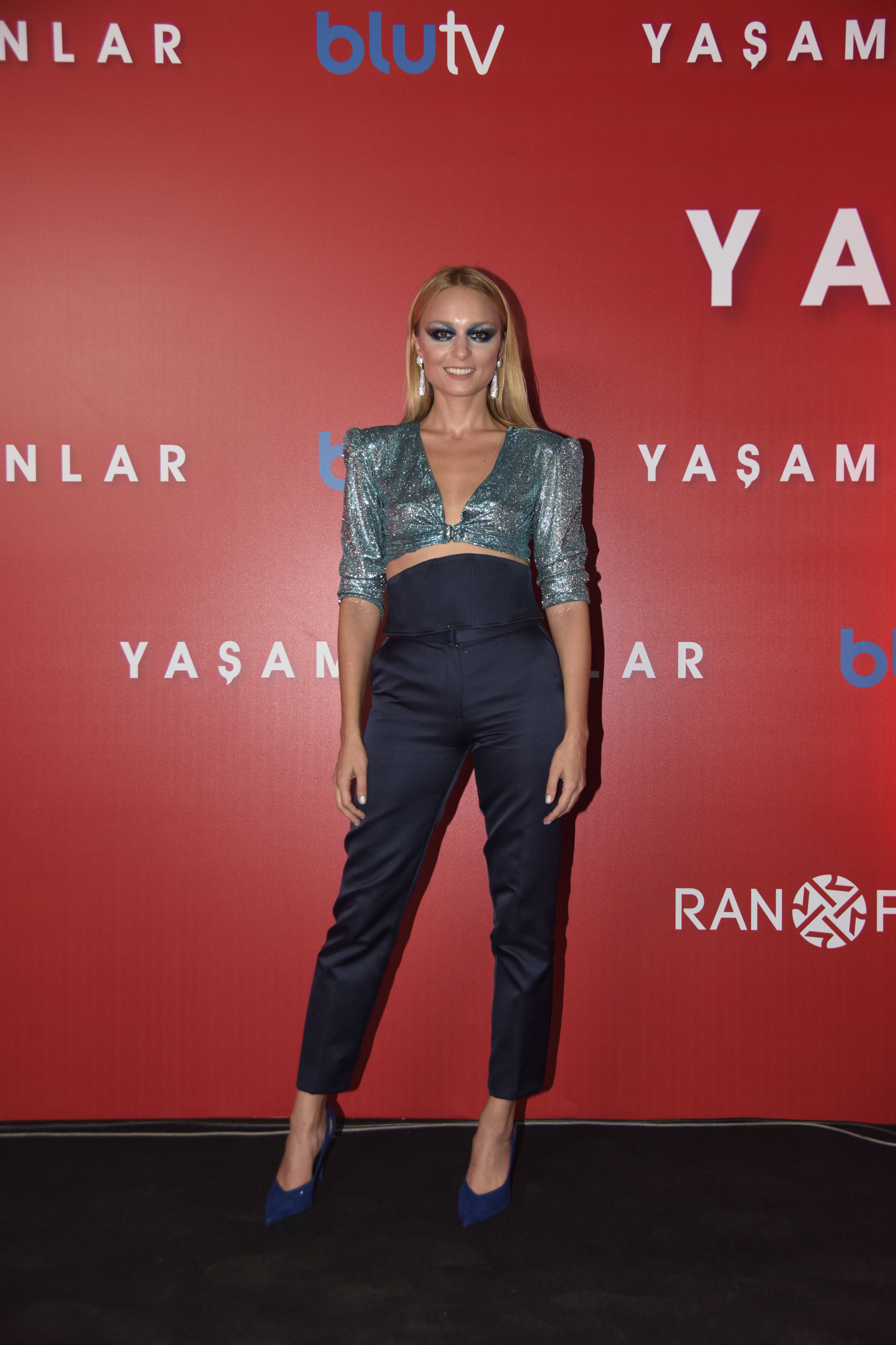 YAŞAMAYANLAR DİZİ GALASI 
