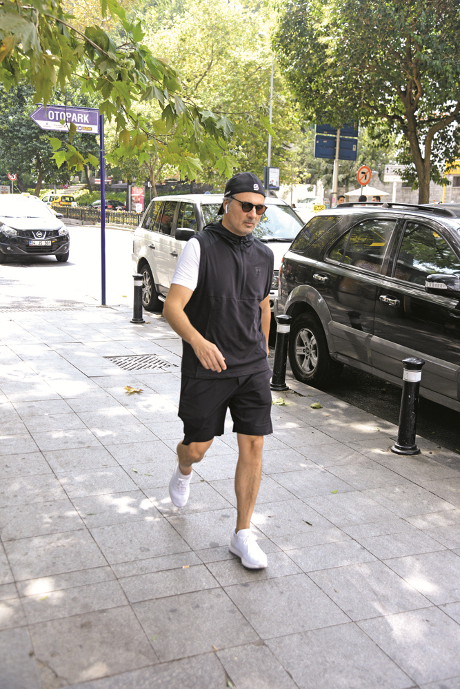 İSTANBUL CADDELERİ 