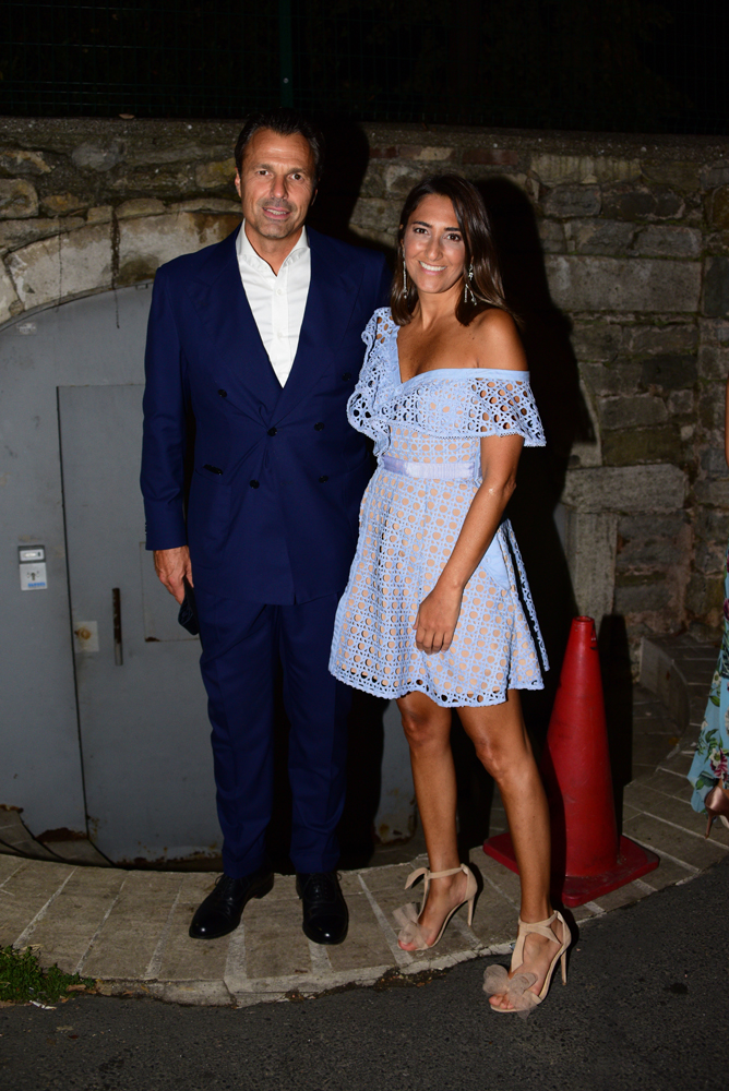 FERHAN ŞENSOY VE CEM ÖĞÜT EVLENDİ