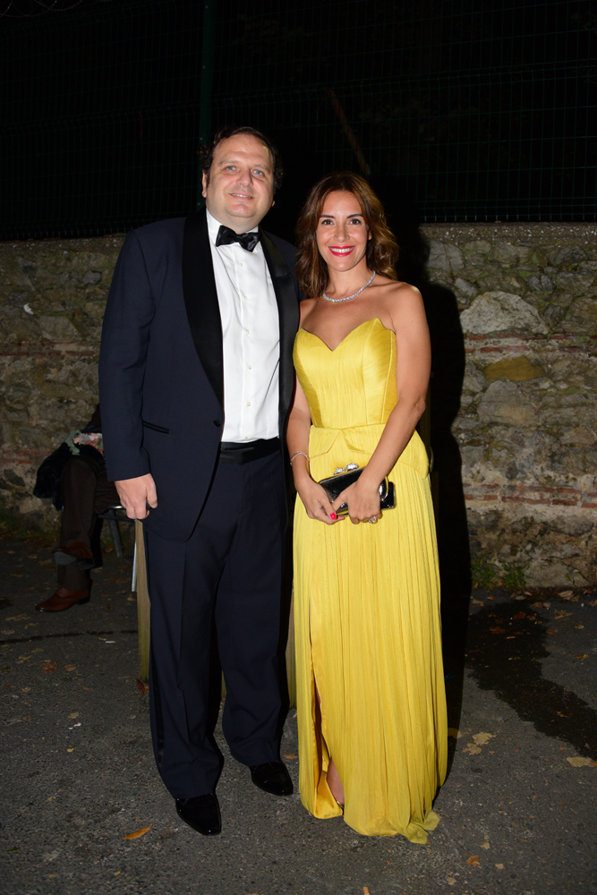 FERHAN ŞENSOY VE CEM ÖĞÜT EVLENDİ