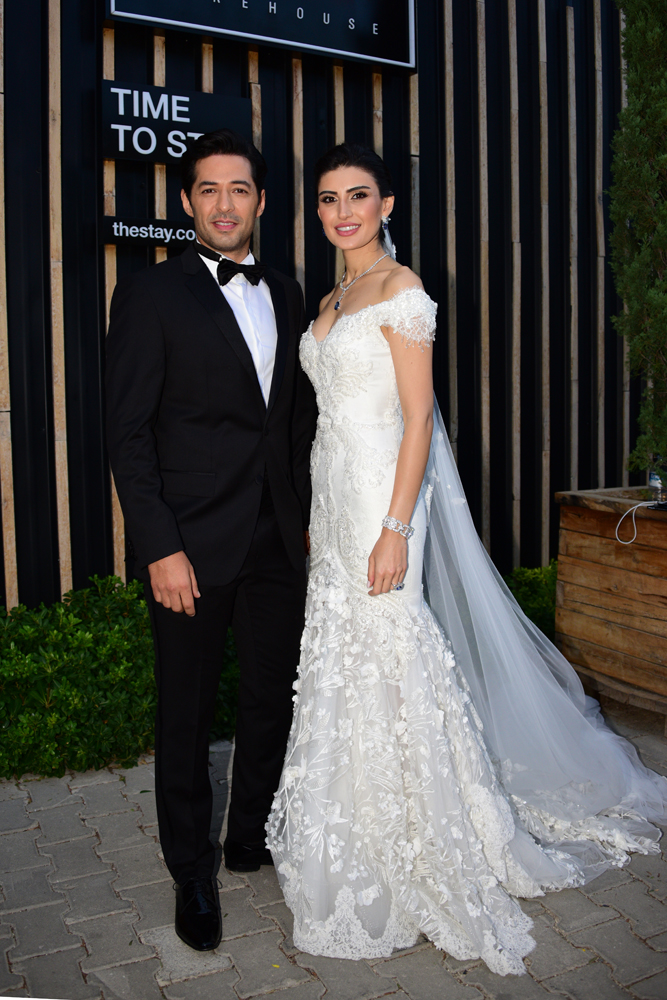 İDİL-MERT FIRAT'IN ALAÇATI'DAKİ GÜZ DÜĞÜNÜ