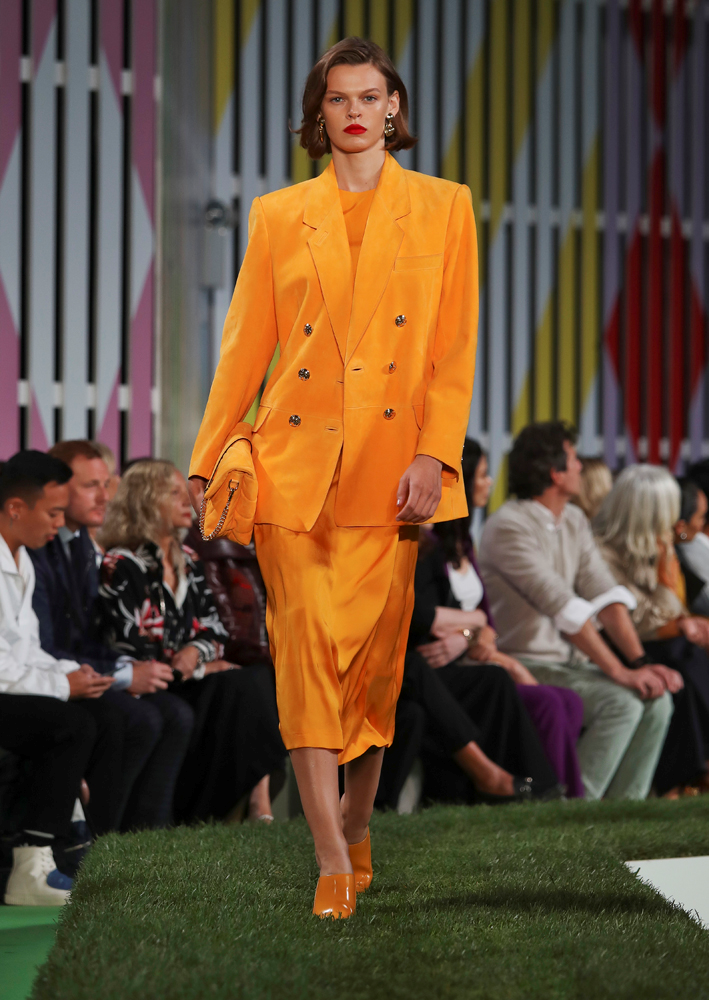 ESCADA 2019 İLKBAHAR DEFİLESİ 