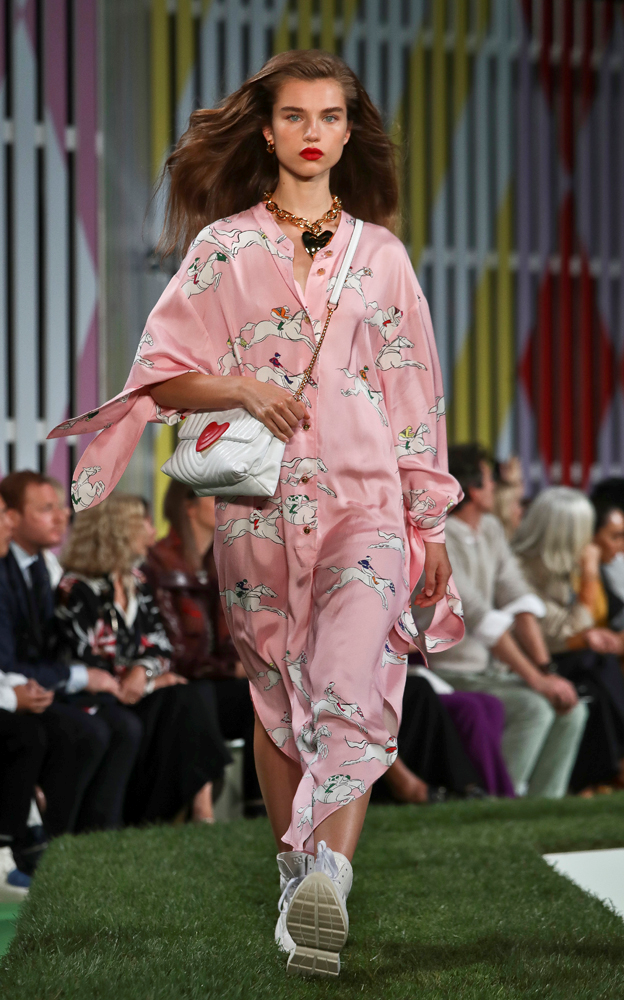 ESCADA 2019 İLKBAHAR DEFİLESİ 