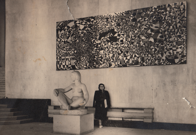 FAHRELNISSA ZEIDDEN "TUTKUYA ÖVGÜ" 