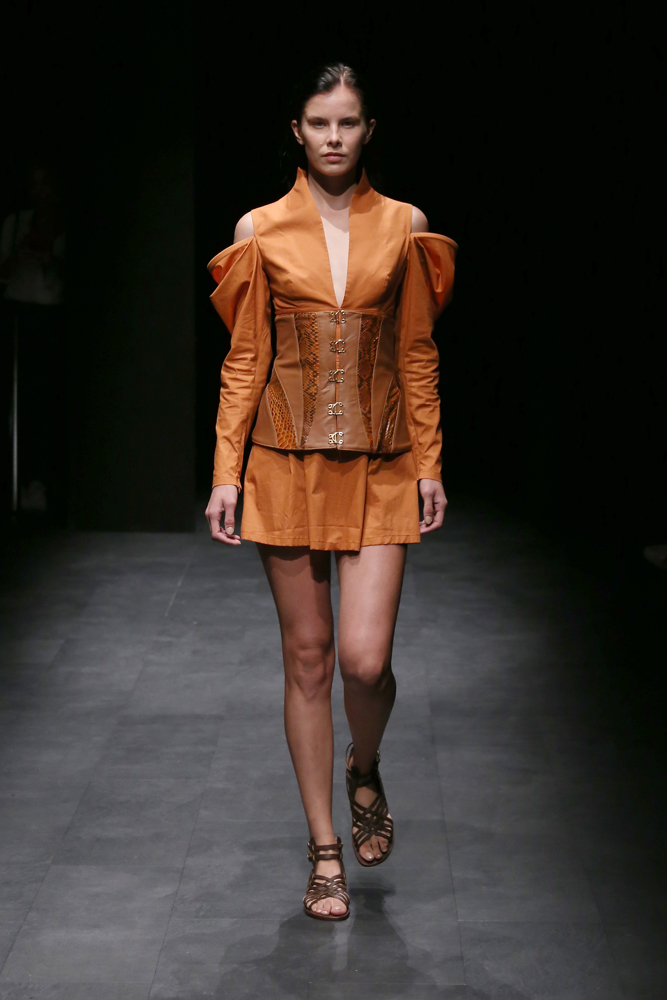 CEREN OCAKTAN "NO PASARAN" KOLEKSİYONU