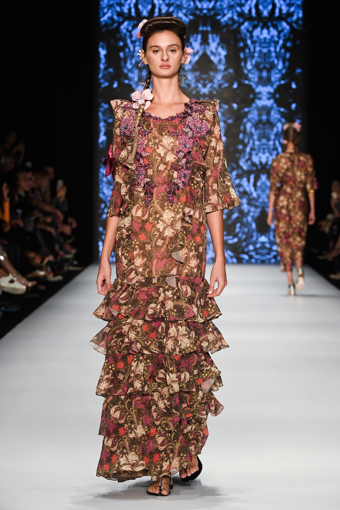 ÖZLEM SÜERİN "HEALER" KOLEKSİYONU