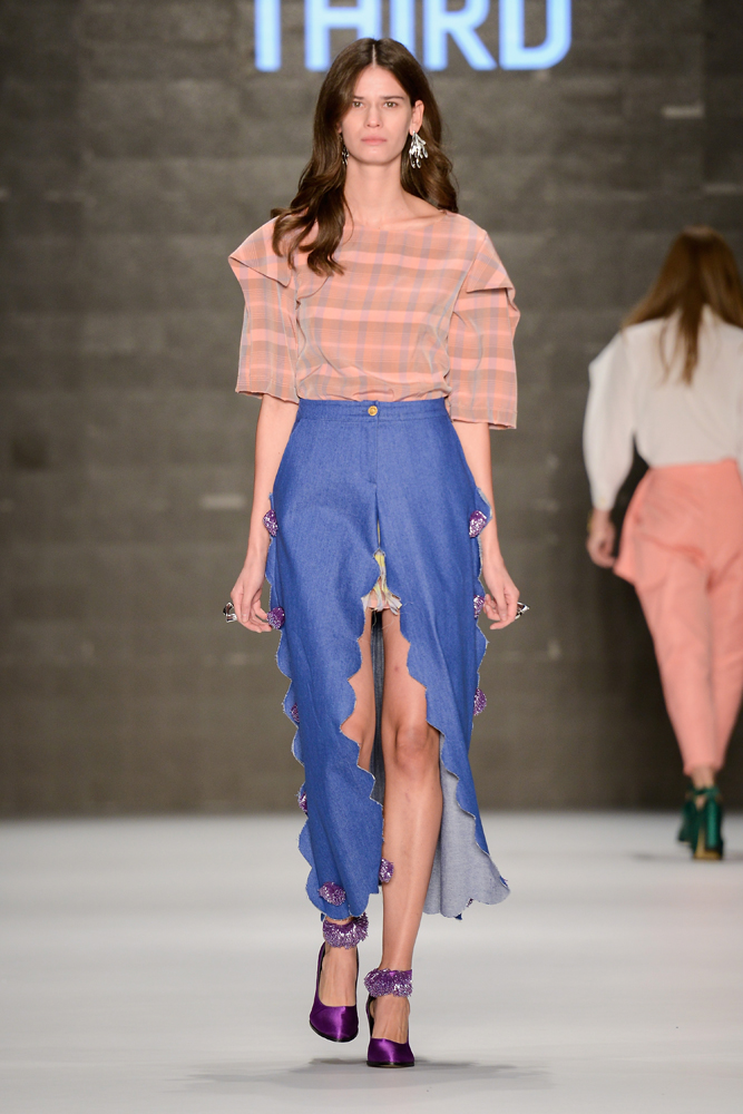 #MBFWI İKİNCİ GÜNÜNDE ŞEBNEM GÜNAY DEFİLESİ