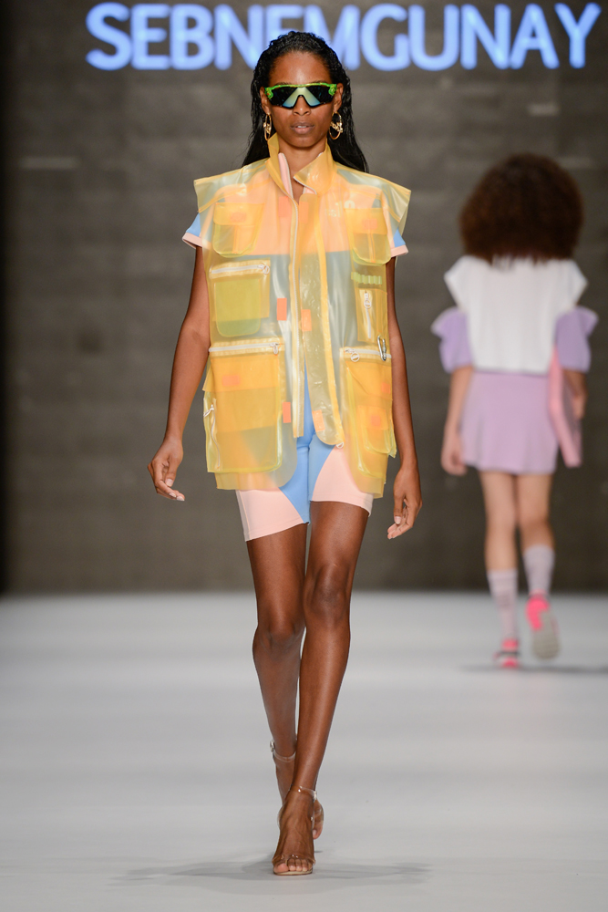 #MBFWI İKİNCİ GÜNÜNDE ŞEBNEM GÜNAY DEFİLESİ