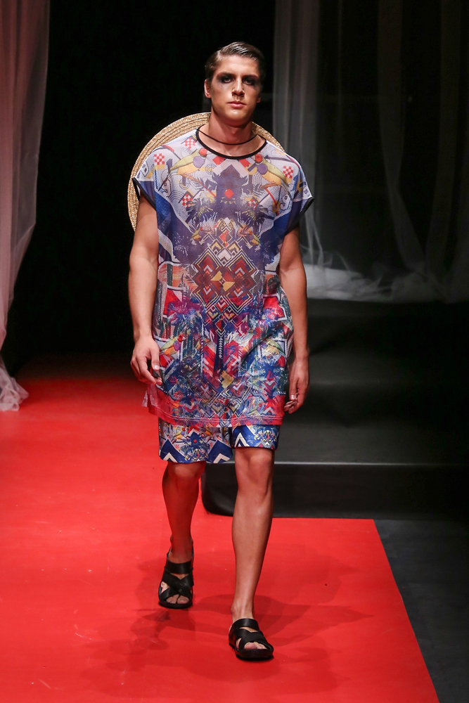 GÖKHAN YAVAŞ TASARIMLARI PODYUMDAYDI